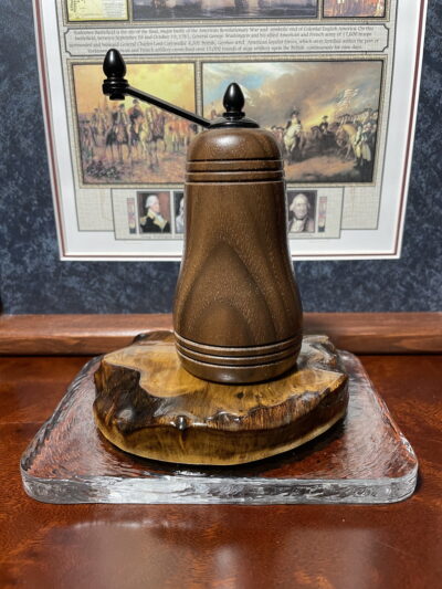 Black Walnut Hand Cranked Pepper/Salt Mill - Image 2