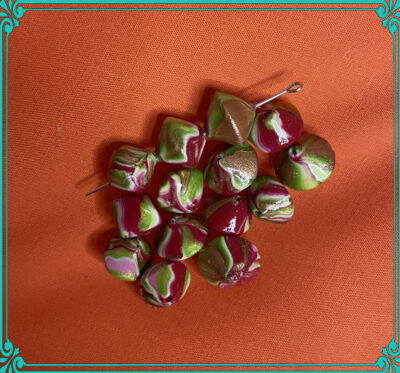 Christmas Colors 12mm Bicone Polymer Clay Hand Rolled Beads - Image 3