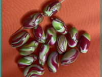 Christmas Colors Oblong 19x17 mm Polymer Clay Hand Rolled Beads
